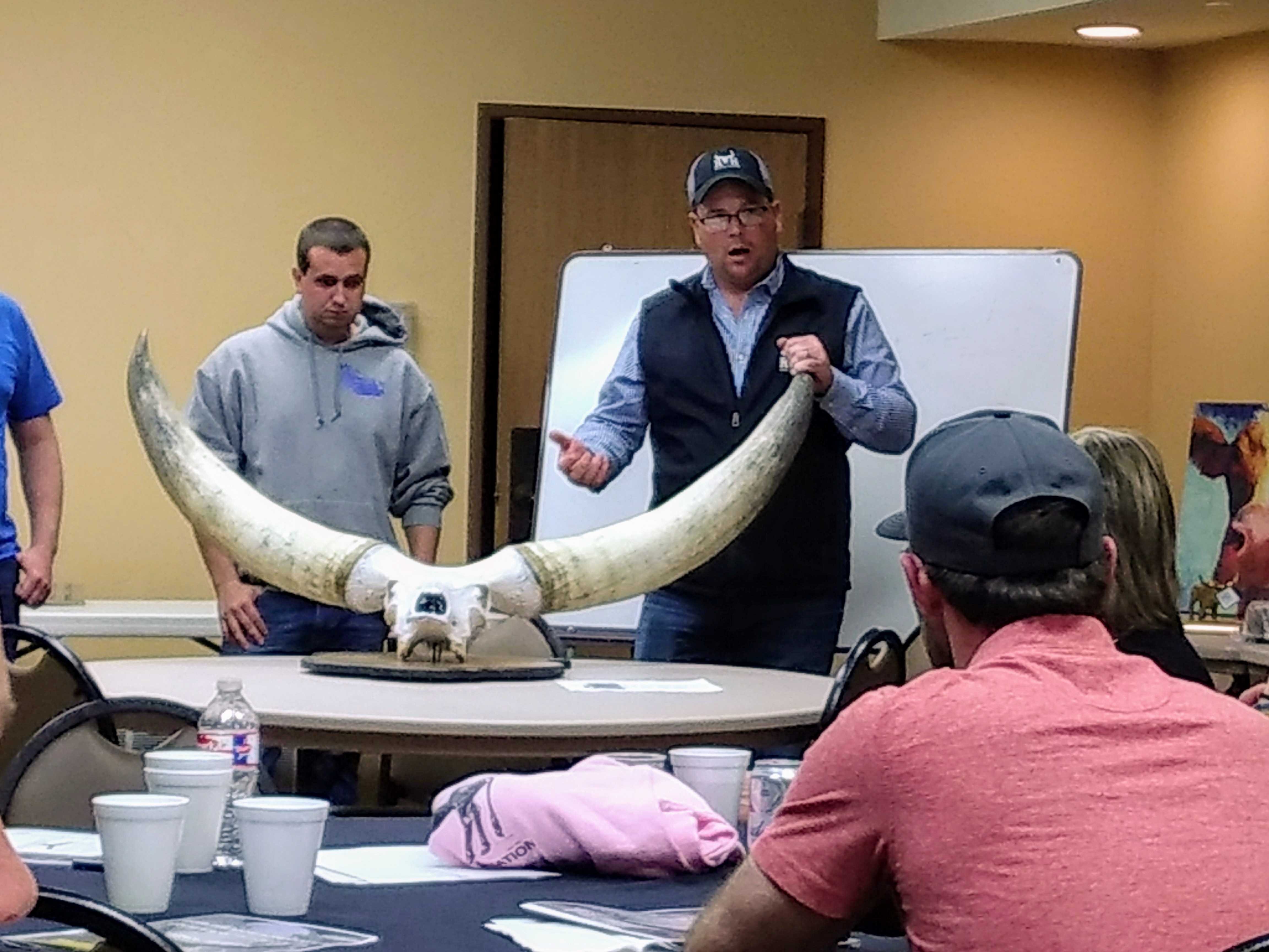 Garett Judd and Blake Edwards present the proper new WWA standard for measuring horns. 
